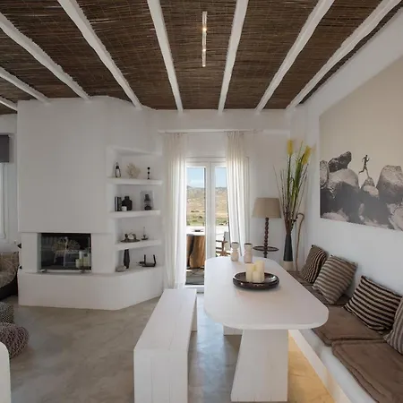 Lea 2 Mykonos Merchia Beach